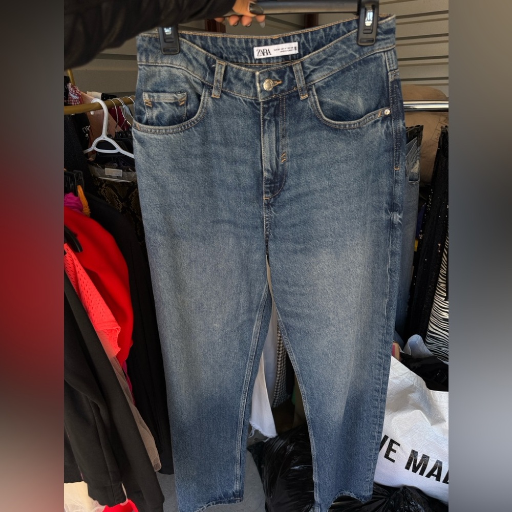 Zara Straight Leg Blue Jeans